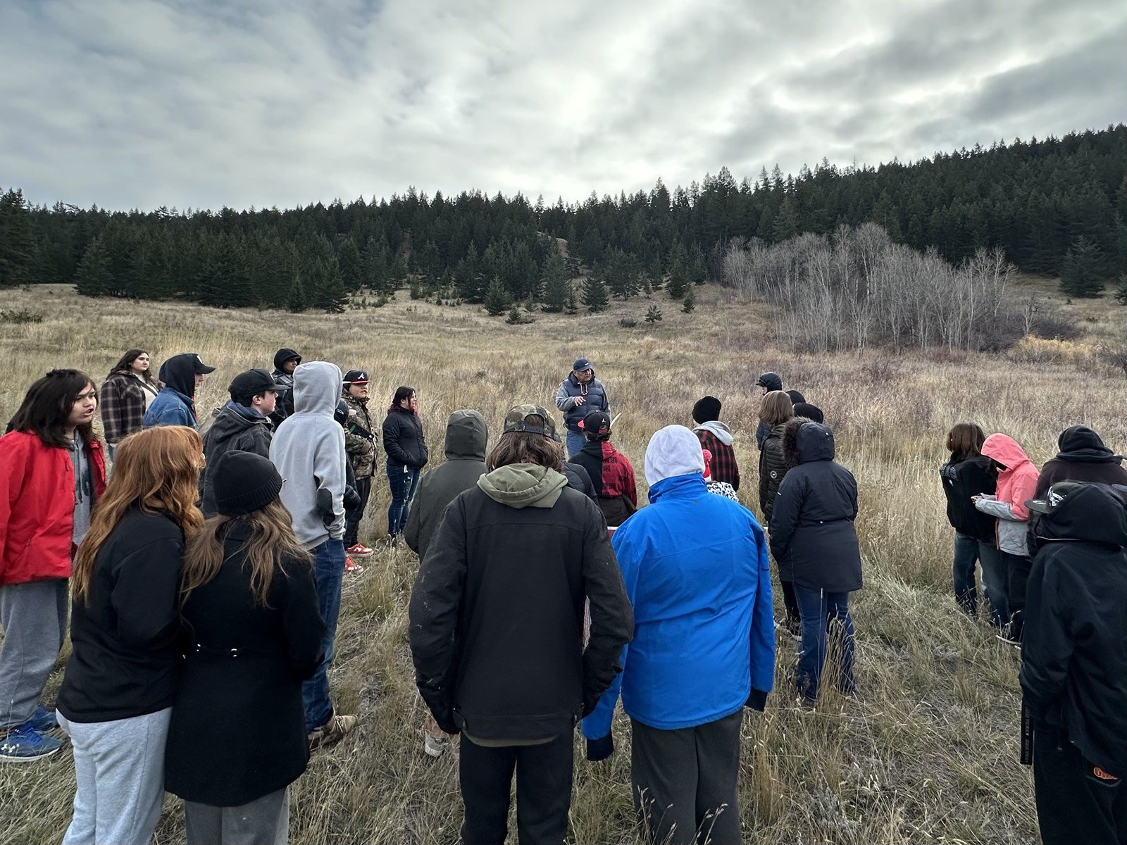 Columneetza Students Visit the Community of Esket
