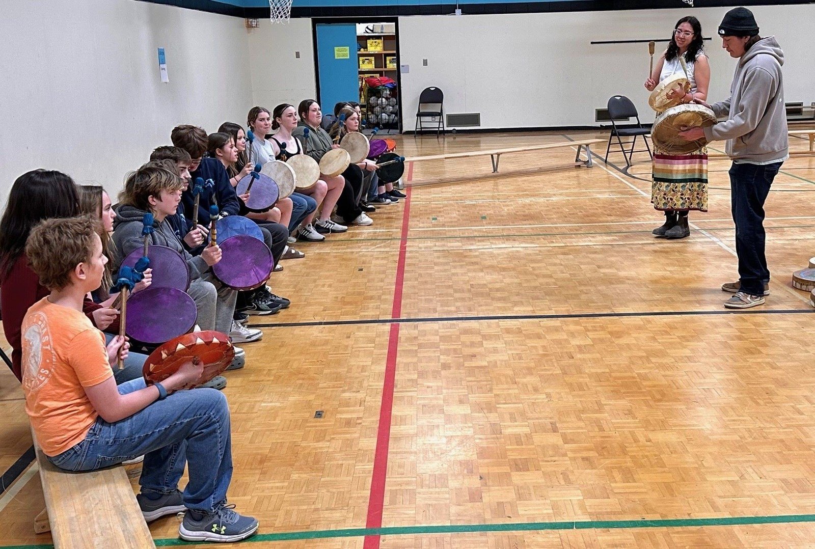 WLFN Brings Drum Circle To Horse Lake Elementary